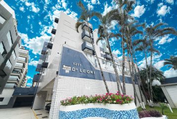 Apartamento Cobertura no Edificio Dona Leoni em Caiobá - Ref.: 709